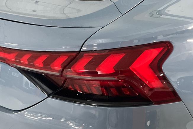 AUDI E-Tron Gt Photo 18
