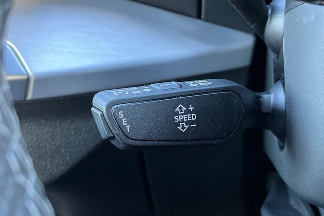 Audi Q2 Photo 29