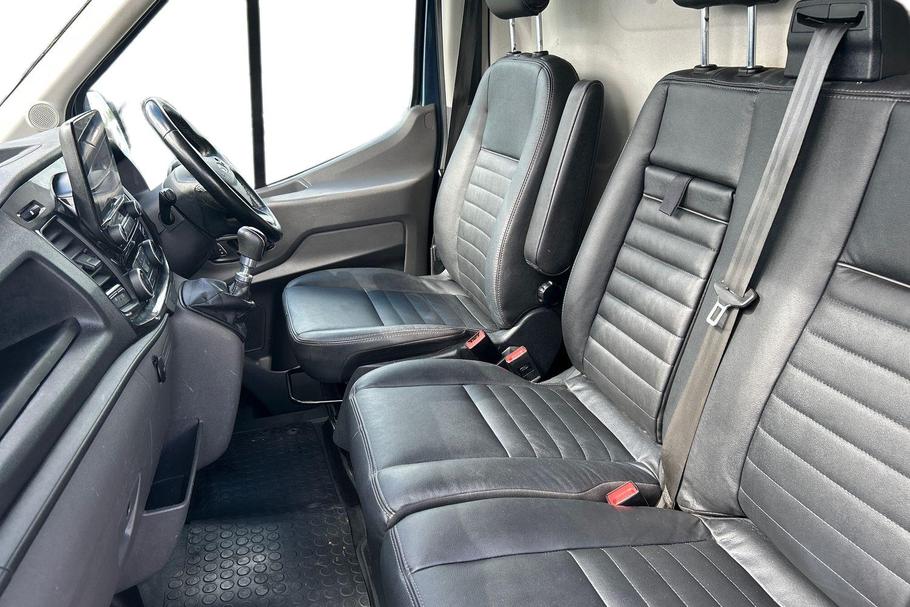 Used Ford TRANSIT OV71WJG 10