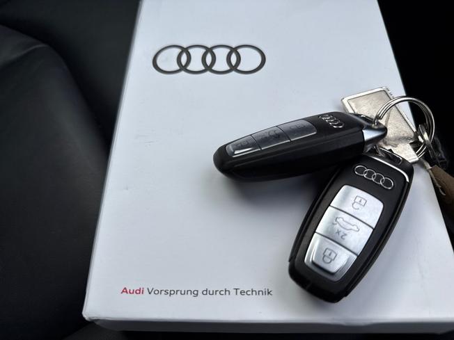 AUDI Q7 Photo 49