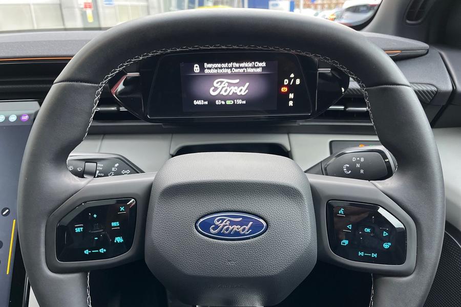 Ford Capri Photo autoimg-a8b3fce1786b7a31155077a37f5fe88f90068f48.jpg