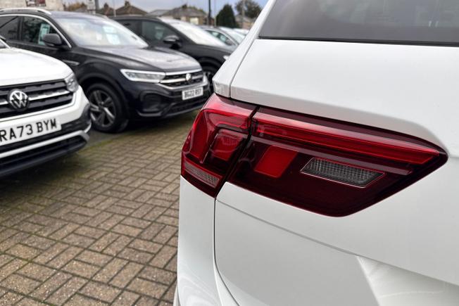 VOLKSWAGEN Tiguan Photo 45