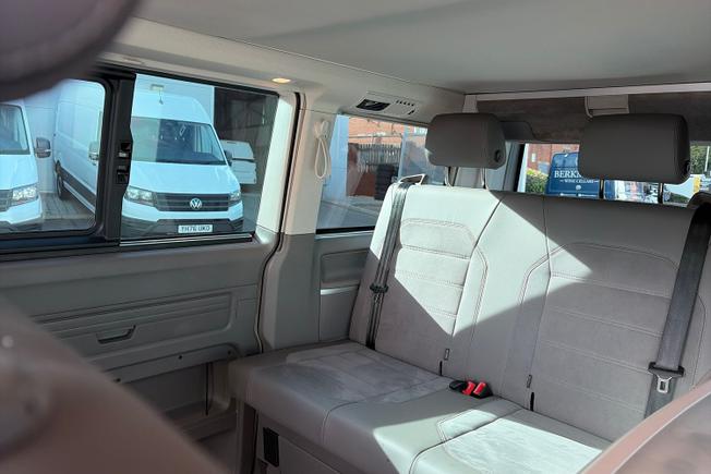 VOLKSWAGEN California Photo 9