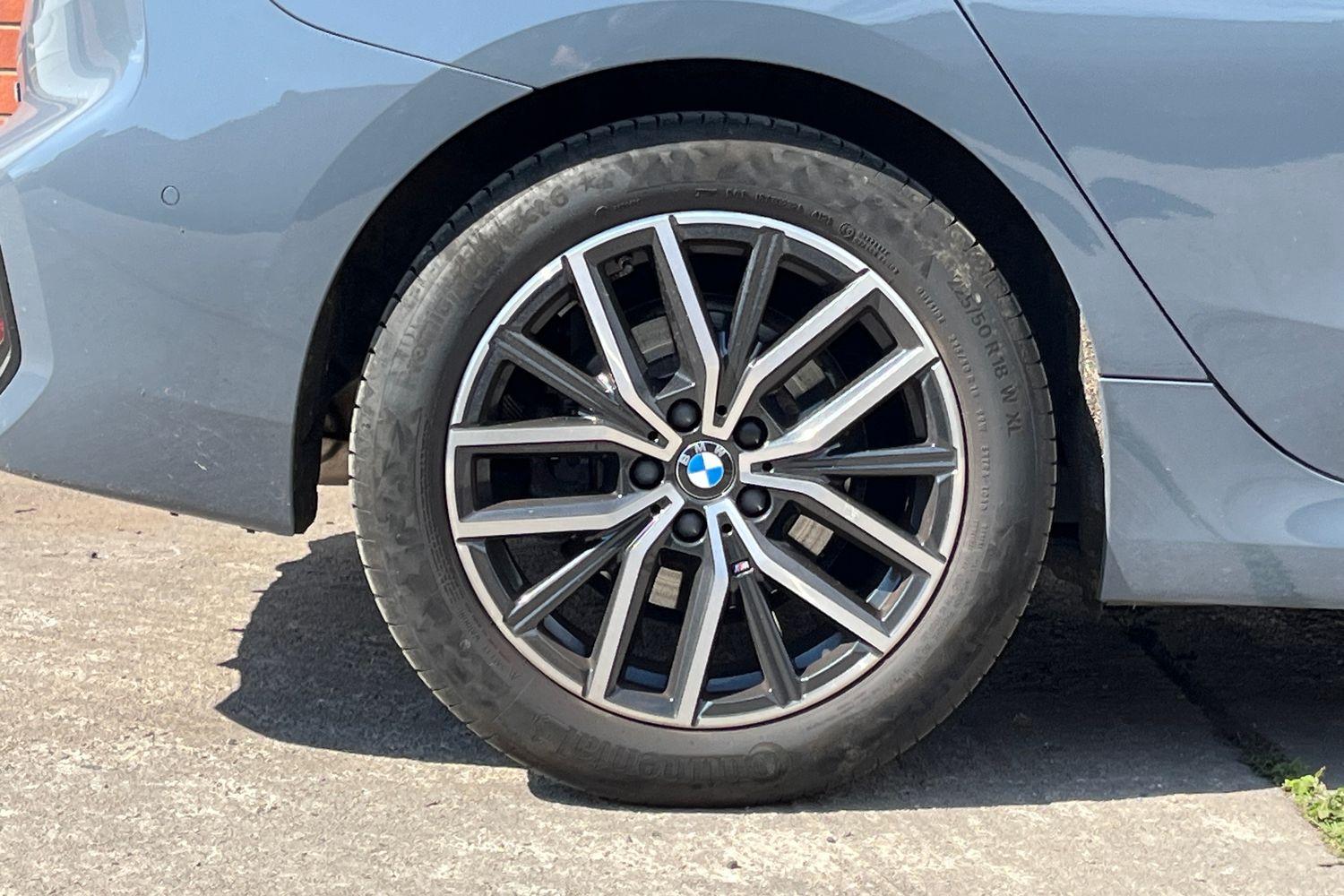 BMW 2 SERIES Photo 7