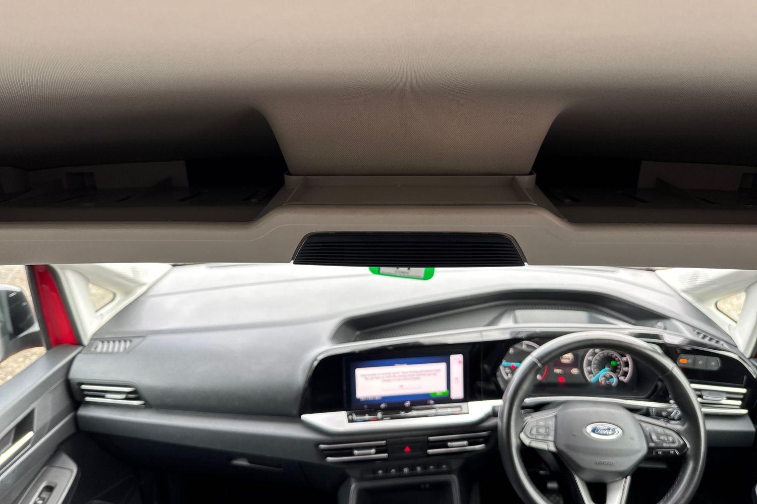 Ford TOURNEO CONNECT Photo 27