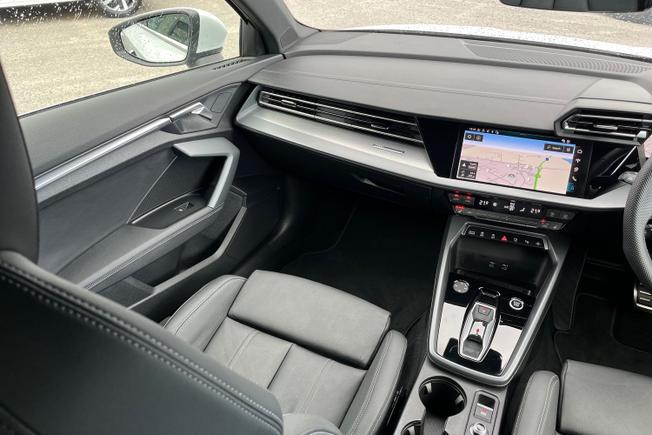 AUDI A3 Photo 44