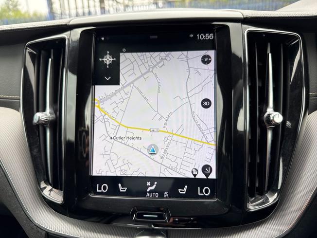 VOLVO XC60 Photo 40