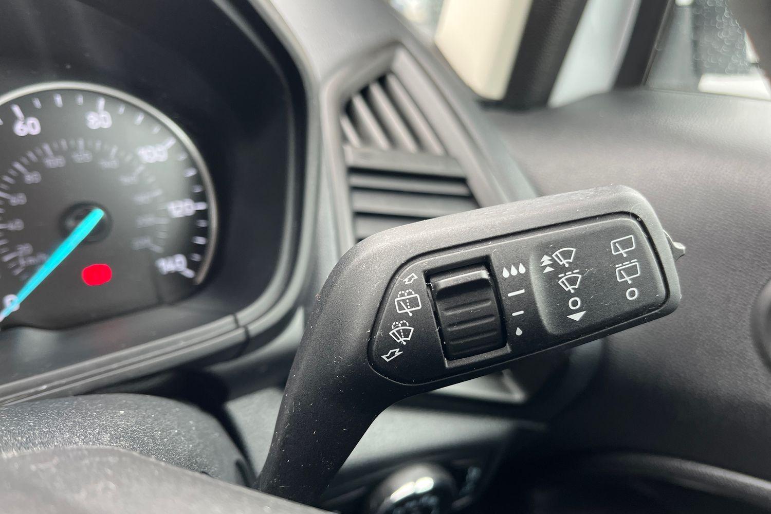 Ford ECOSPORT Photo 14