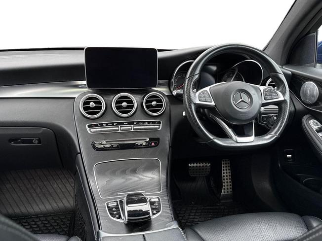 MERCEDES-BENZ GLC Photo 11