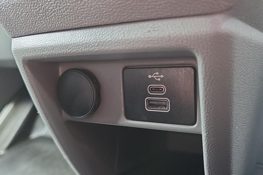 Used Ford Transit Custom LC24XHV 33