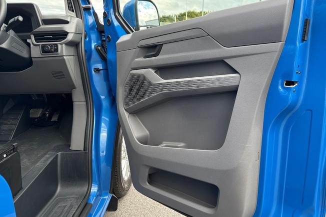 Volkswagen Transporter Photo 26