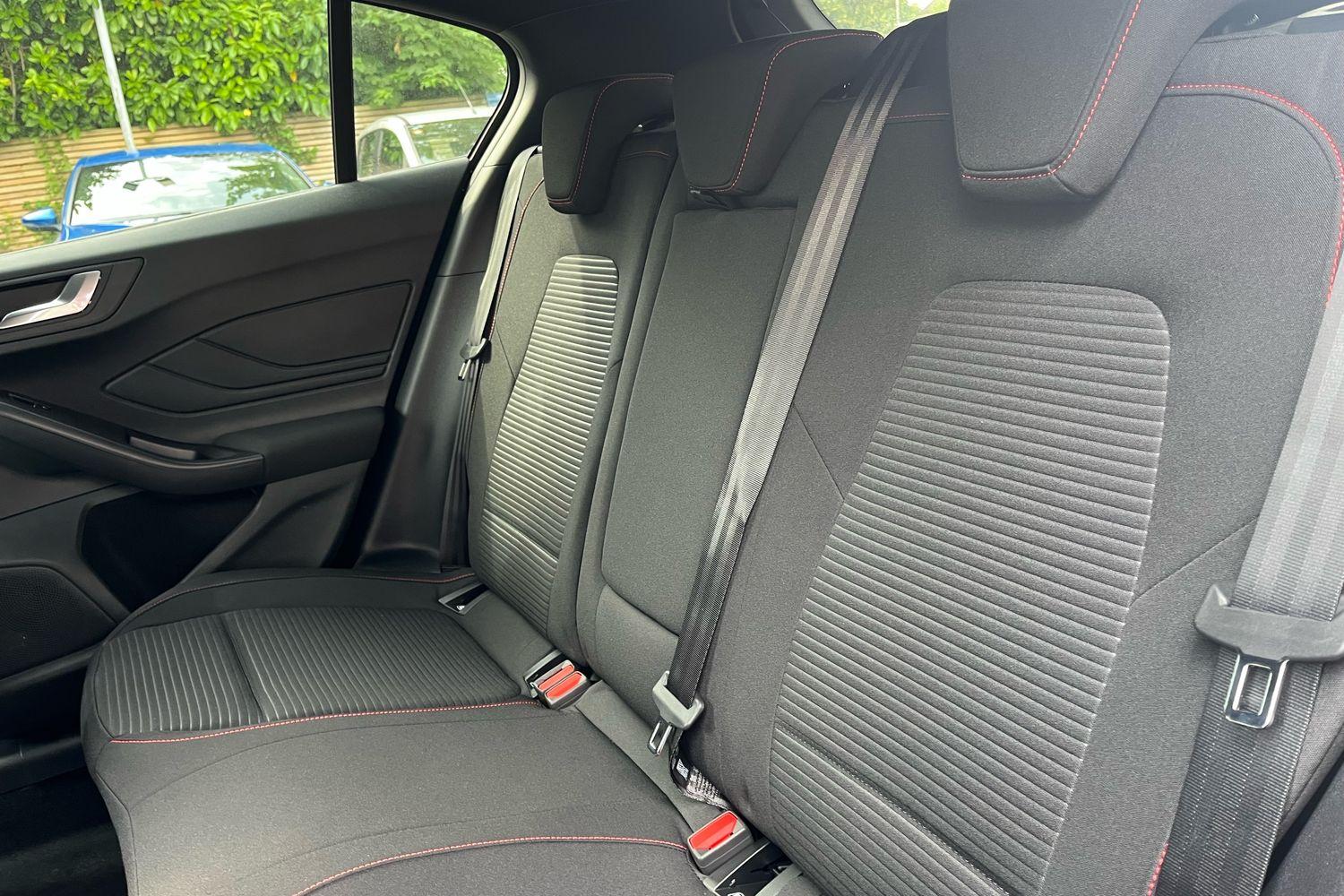Ford Focus Photo 19
