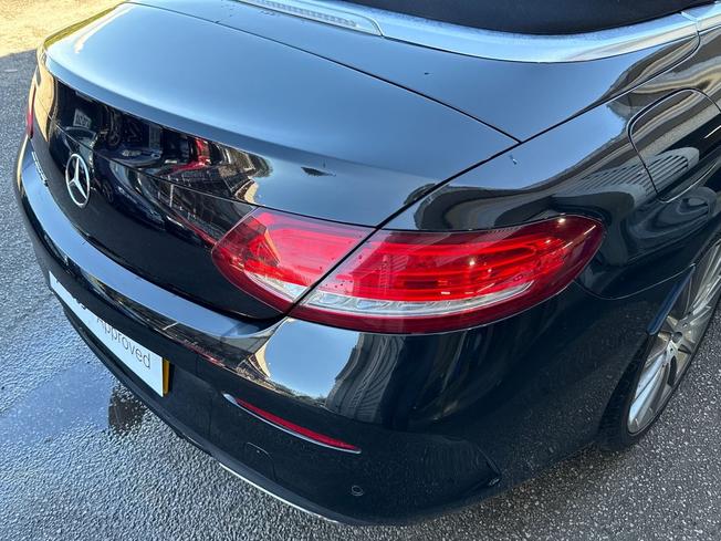 MERCEDES-BENZ C Class Photo 22