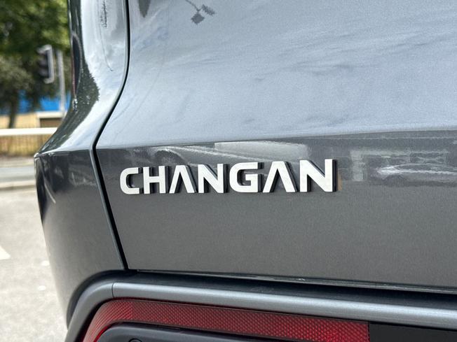CHANGAN Deepal S07 Photo 32