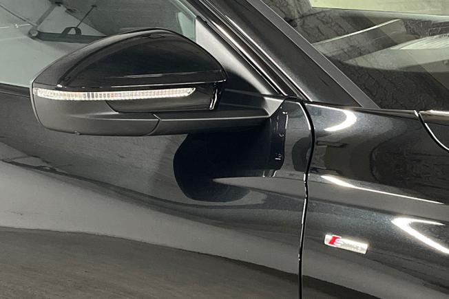 AUDI Q6 E-Tron Photo 20