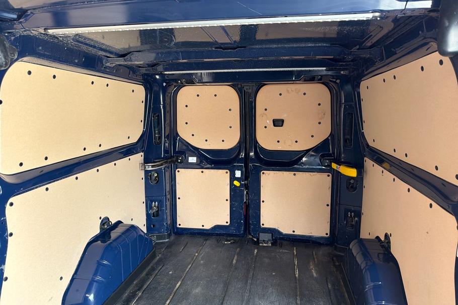 Used Ford TRANSIT CUSTOM WU72RJV 21
