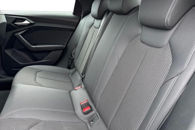 AUDI A1 Photo 9