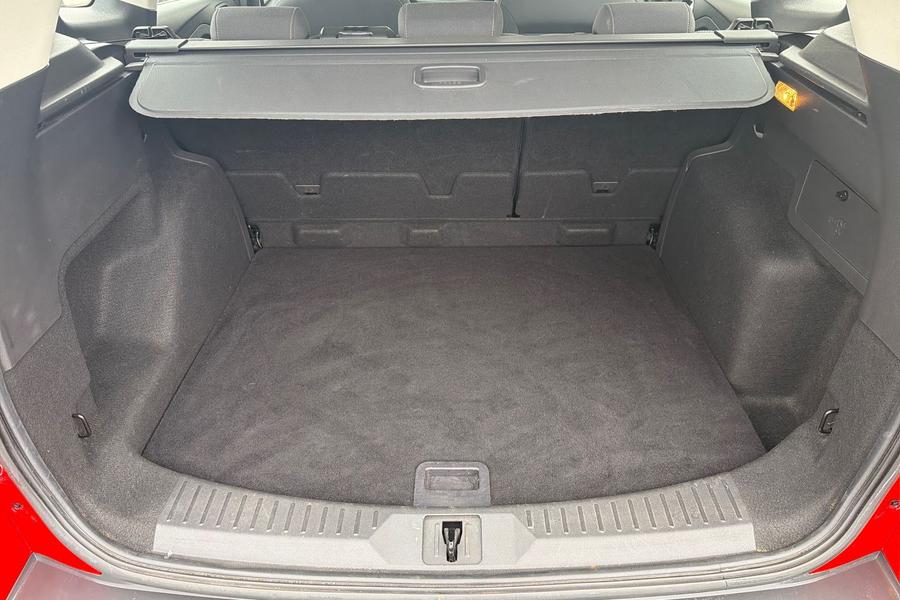 Ford KUGA Photo autoimg-a8da9f8ddc0c3b569cd7f81859b2feff1497f42a.jpg