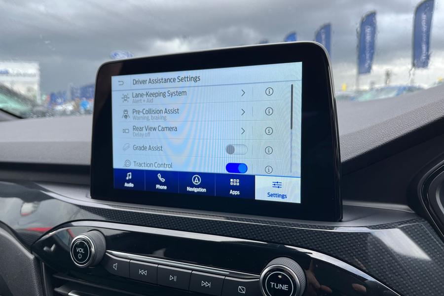 Ford Kuga Photo autoimg-a8dbcde4e451ced771c8523773036babe8166cfe.jpg