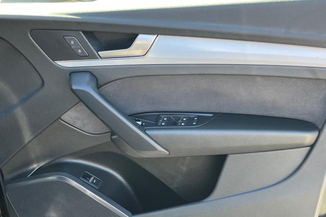 AUDI Q5 Photo 40