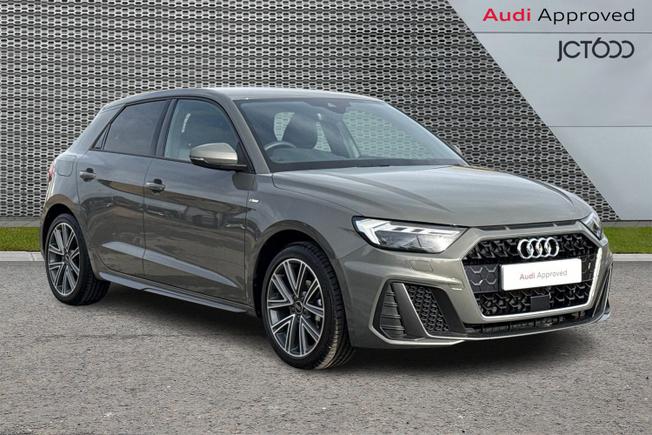 AUDI A1 Photo 1