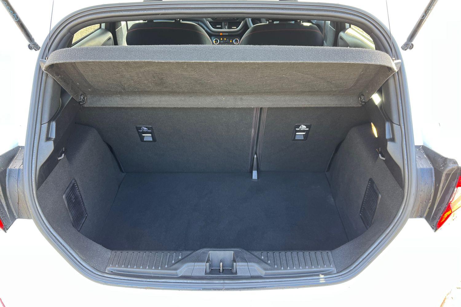 Ford FIESTA Photo 20