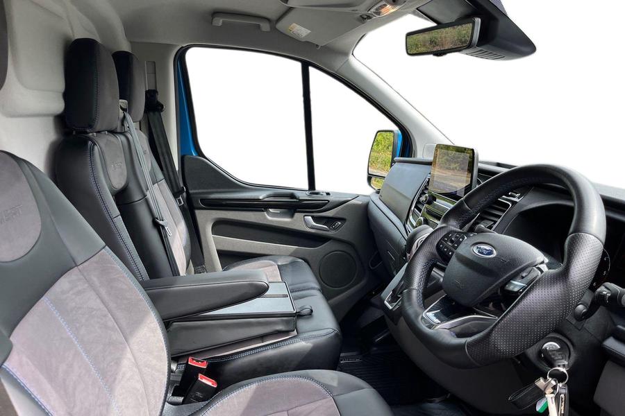 Ford TRANSIT CUSTOM Photo autoimg-a8e1c4fc103428e462ac0569b5f52358861bd4e4.jpg