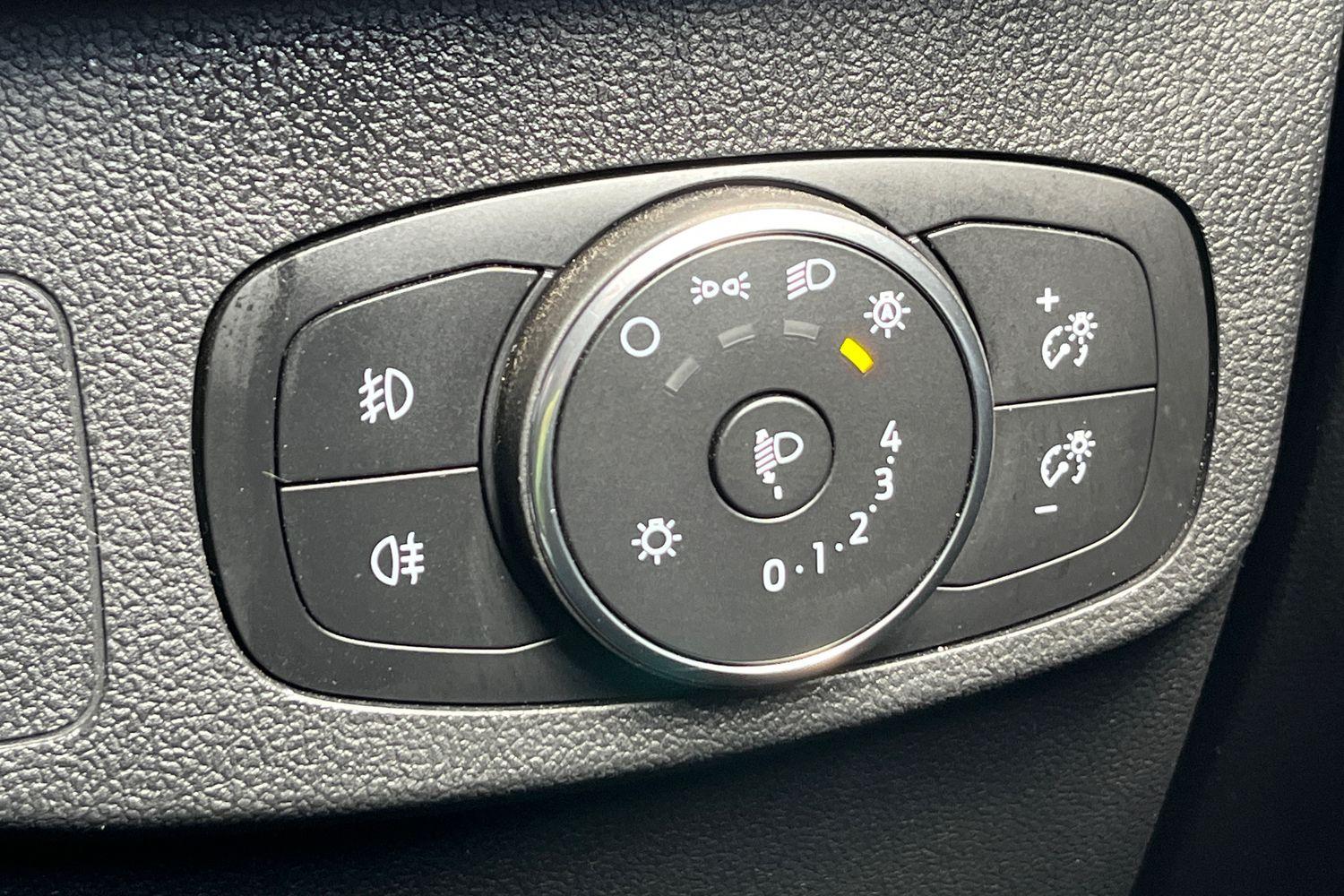 Ford Focus Photo 39