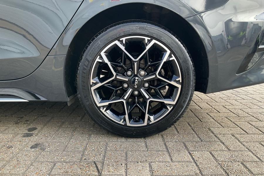Kia ProCeed Photo autoimg-a8f2d61e2eceee362a546b073aa961257f2581ce.jpg