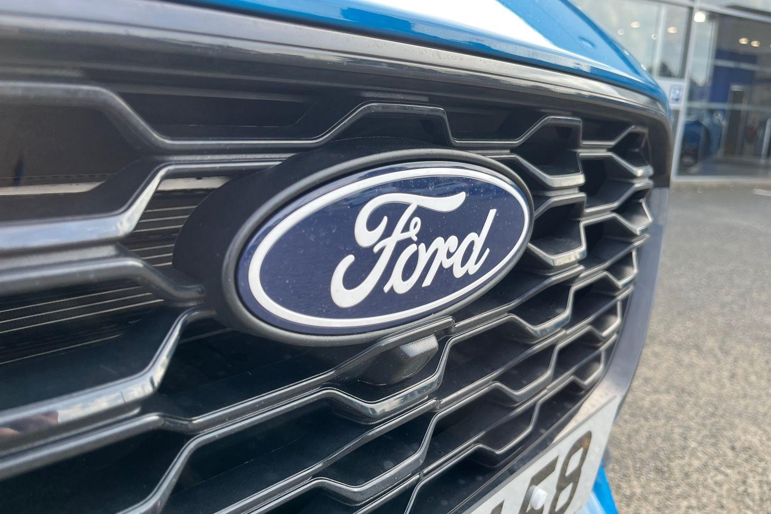 Ford PUMA Photo 25