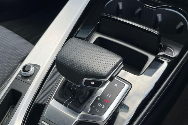 AUDI A5 Photo 32