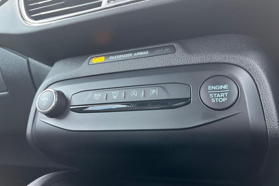 Used Ford FOCUS MA75GMV 22