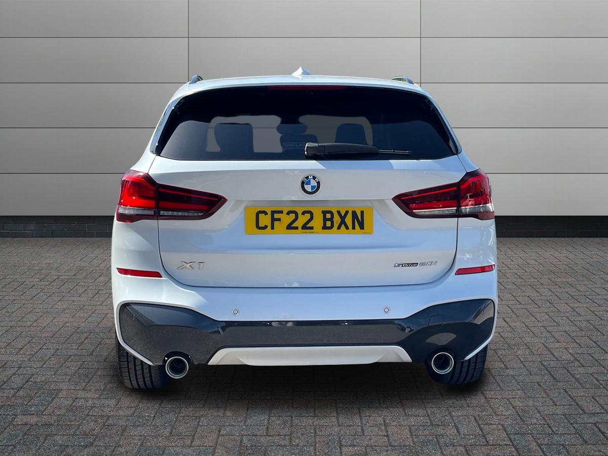 BMW X1 Photo 6