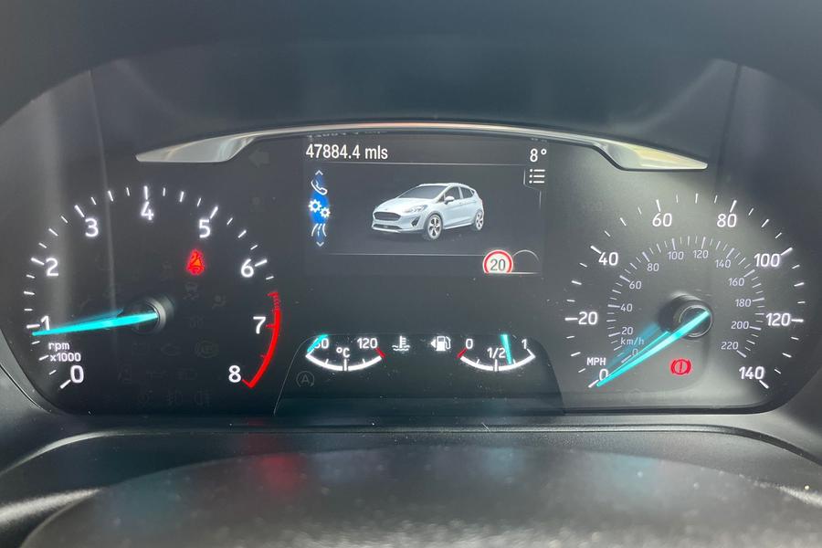 Ford FIESTA Photo autoimg-a8fd5956c036c806ccb2dfcc716863118c8510b9.jpg