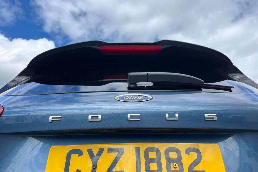 Ford Focus Photo autoimg-a8fe57a05eef0f50835c3f8563d07e62cc269d82.jpg