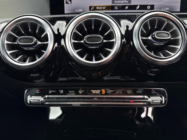 Mercedes-Benz Cla Class Photo 31