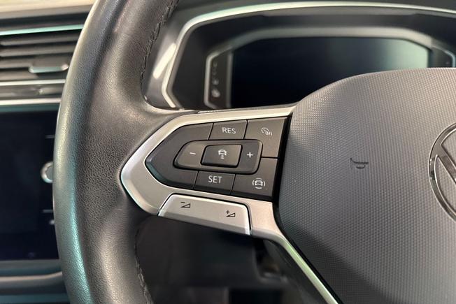 Volkswagen Tiguan Photo 16