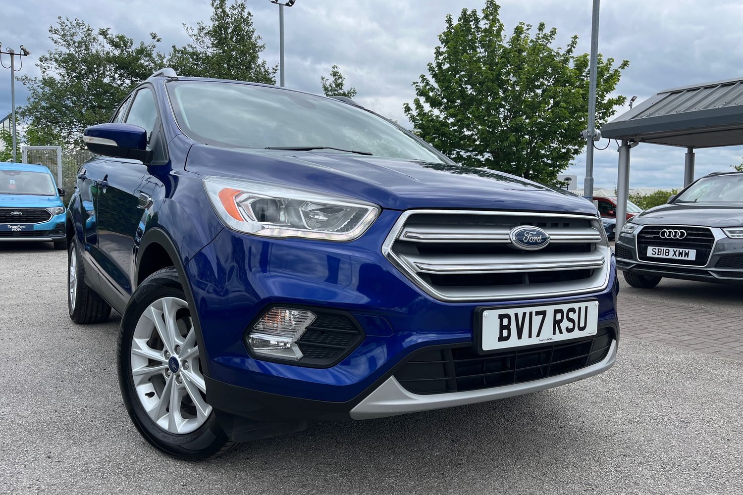 Ford KUGA Photo 36