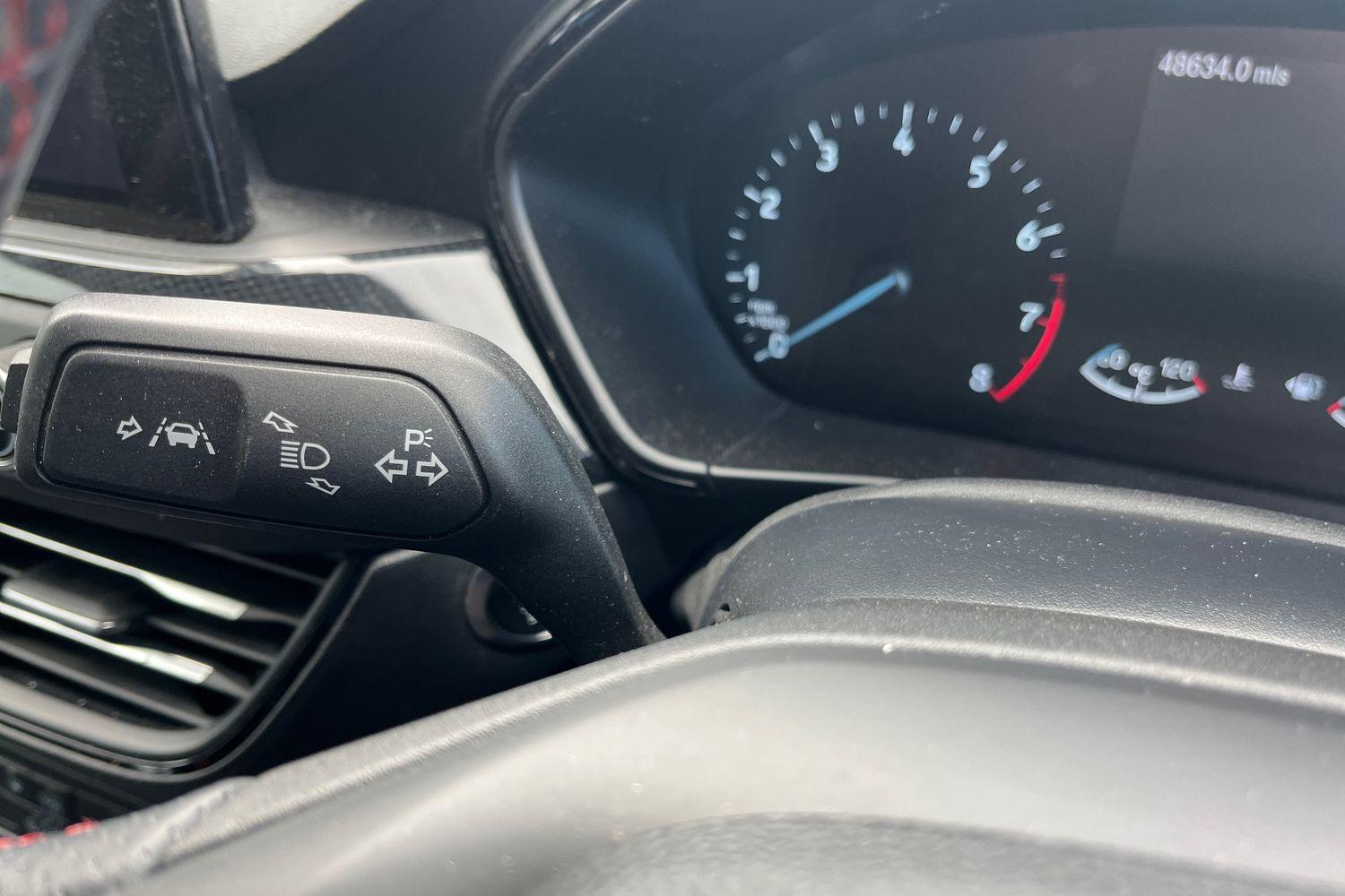 Ford FOCUS Photo 13