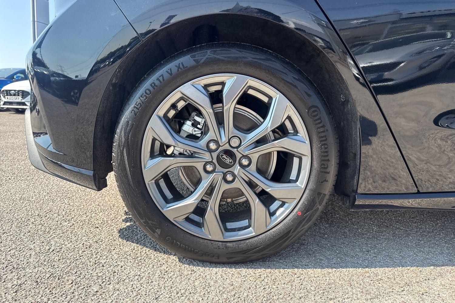 Ford FOCUS Photo 7