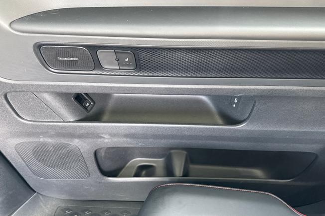 VOLKSWAGEN Id. Buzz Photo 46