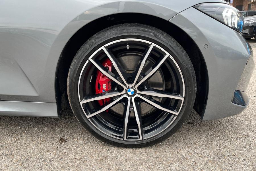 BMW 3 SERIES Photo autoimg-a924148d91438346b38221ce77e36cf30749478d.jpg