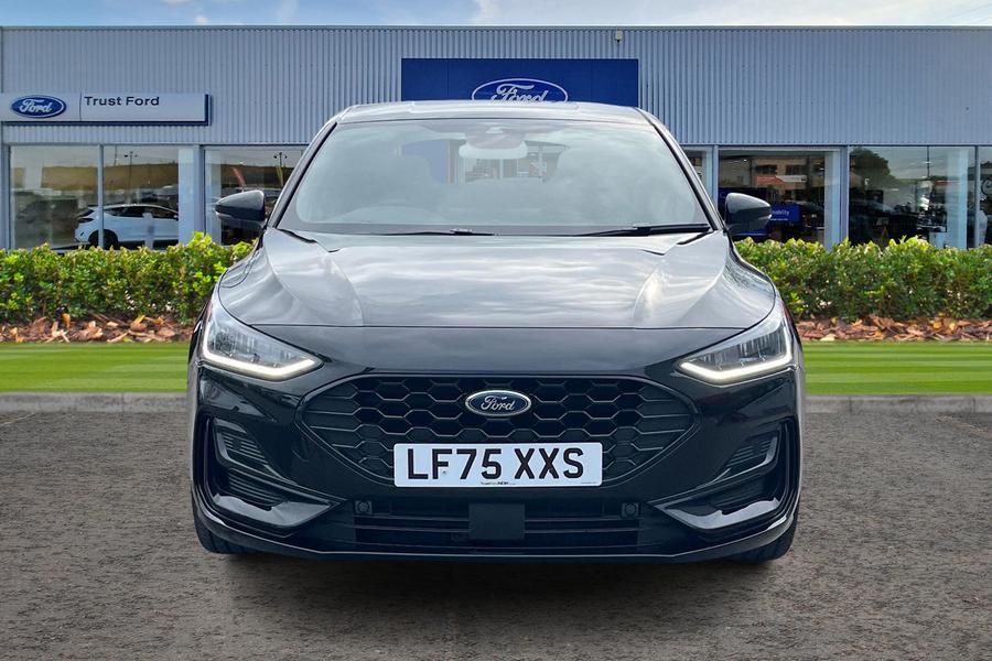 Ford FOCUS Photo autoimg-a9266ffb8daae58256719db1d4a5bb821169c250.jpg