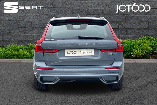 VOLVO XC60 Photo 7