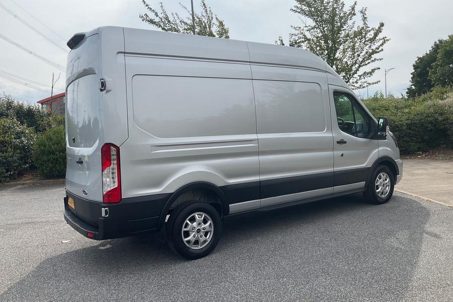 Ford TRANSIT Photo autoimg-a92bf31f2b0fd1d8ee4f877a128d81485ec955e8.jpg
