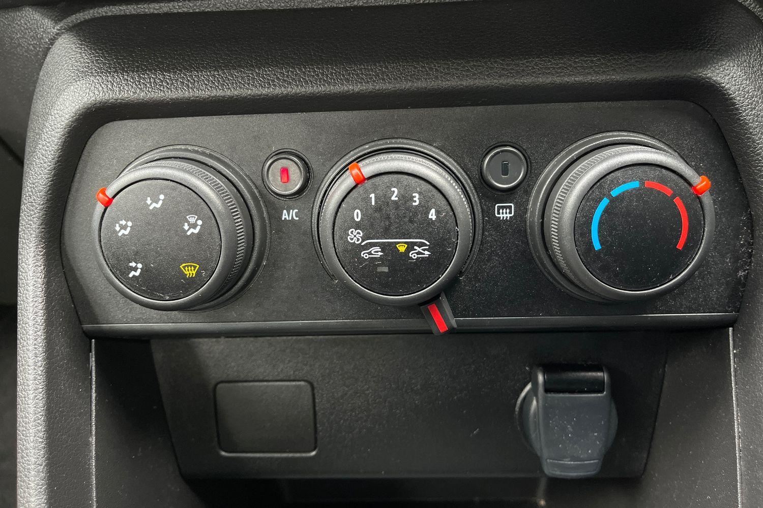 Dacia SANDERO STEPWAY Photo 27