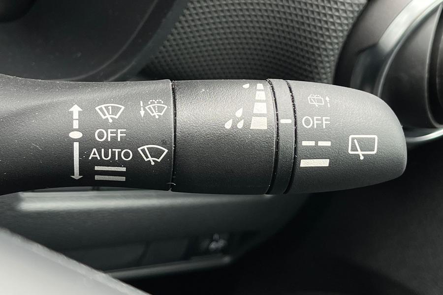 Nissan Juke Photo autoimg-a934fc93903b94ea964218081534a523c094a35e.jpg