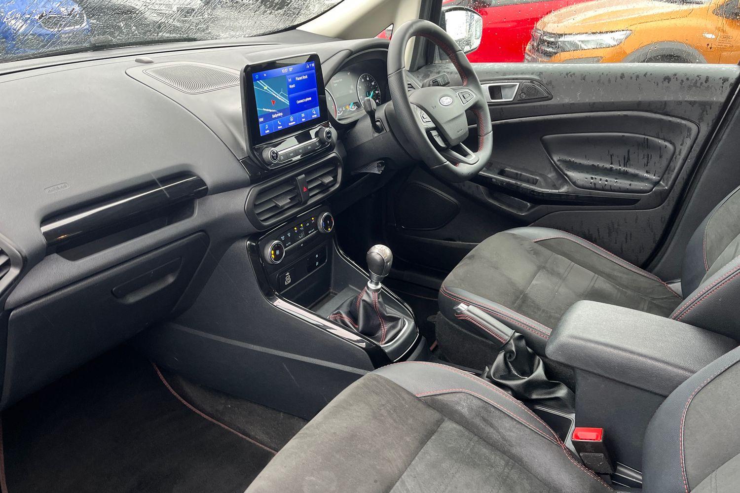 Ford ECOSPORT Photo 17