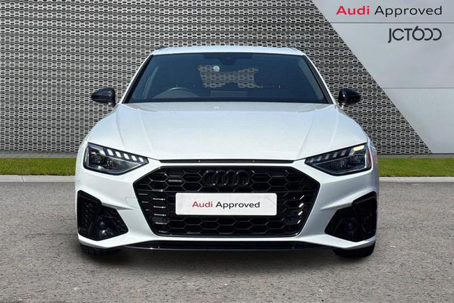 Audi A4 Avant Photo 8