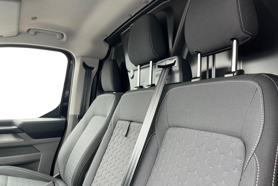 Used Ford TRANSIT CUSTOM KMZ9872 11